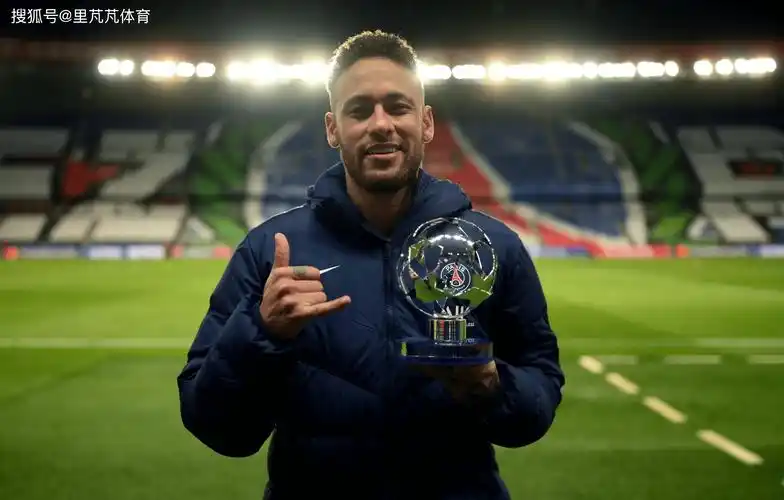 他们专门聘 他们专门聘